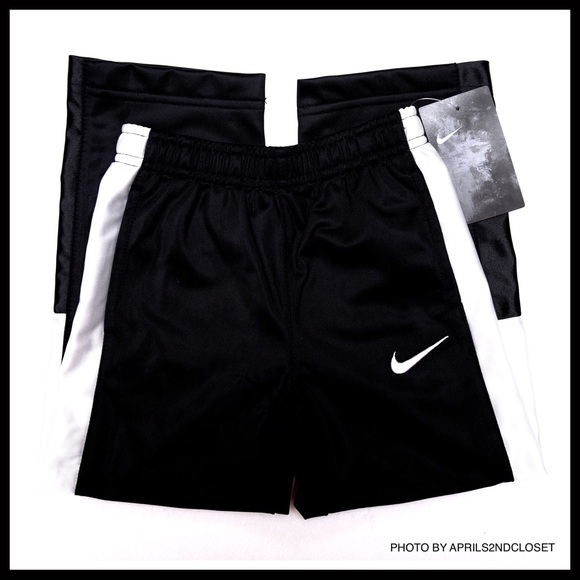 BOY’S NIKE BLACK TRACK PANTS ATHLETIC JOGGERS SPORTY ATHLEISURE PANTS A2C - Picture 2 of 5